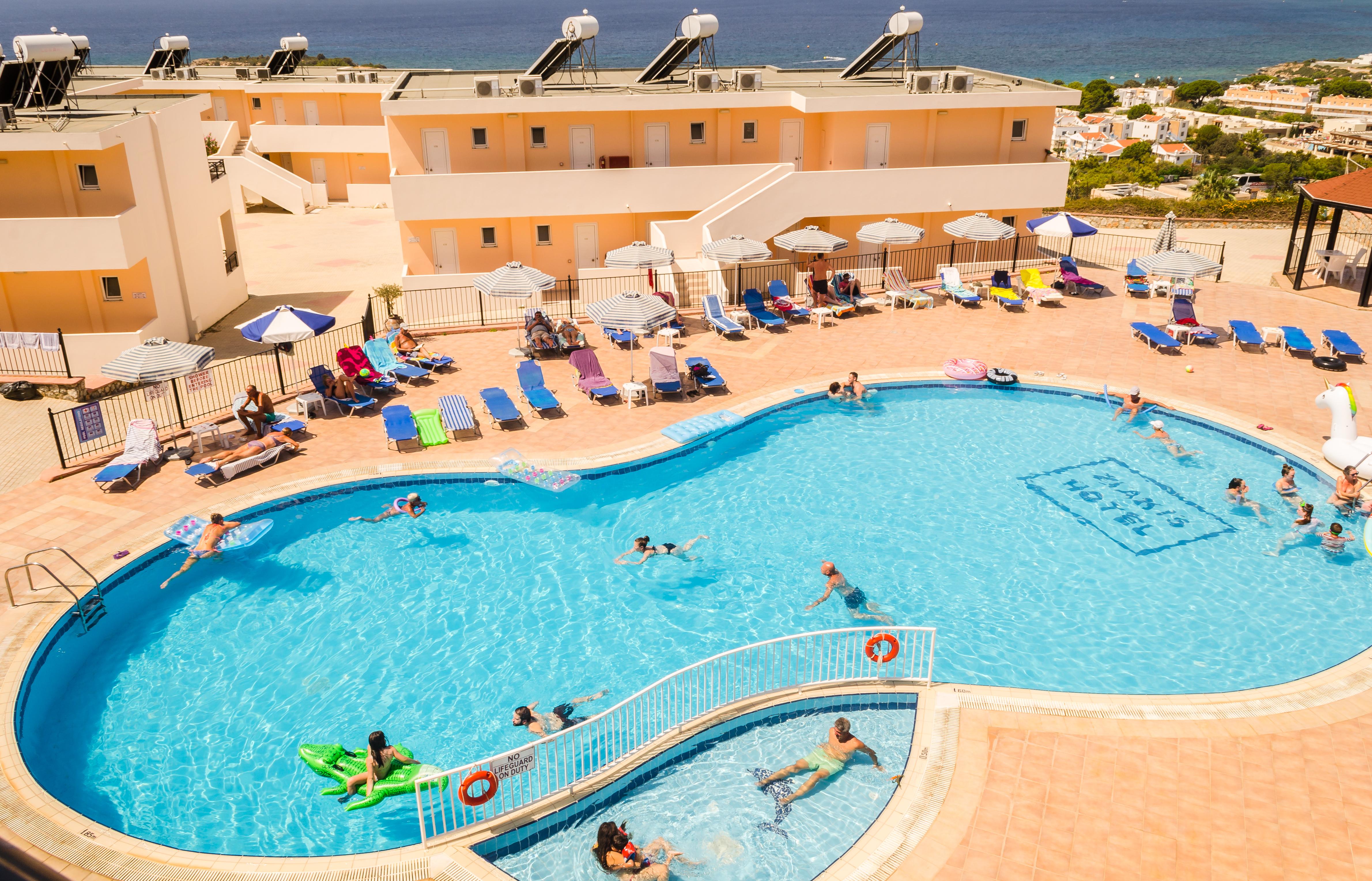 Lindos Nest Aparthotel Pefki Exteriör bild