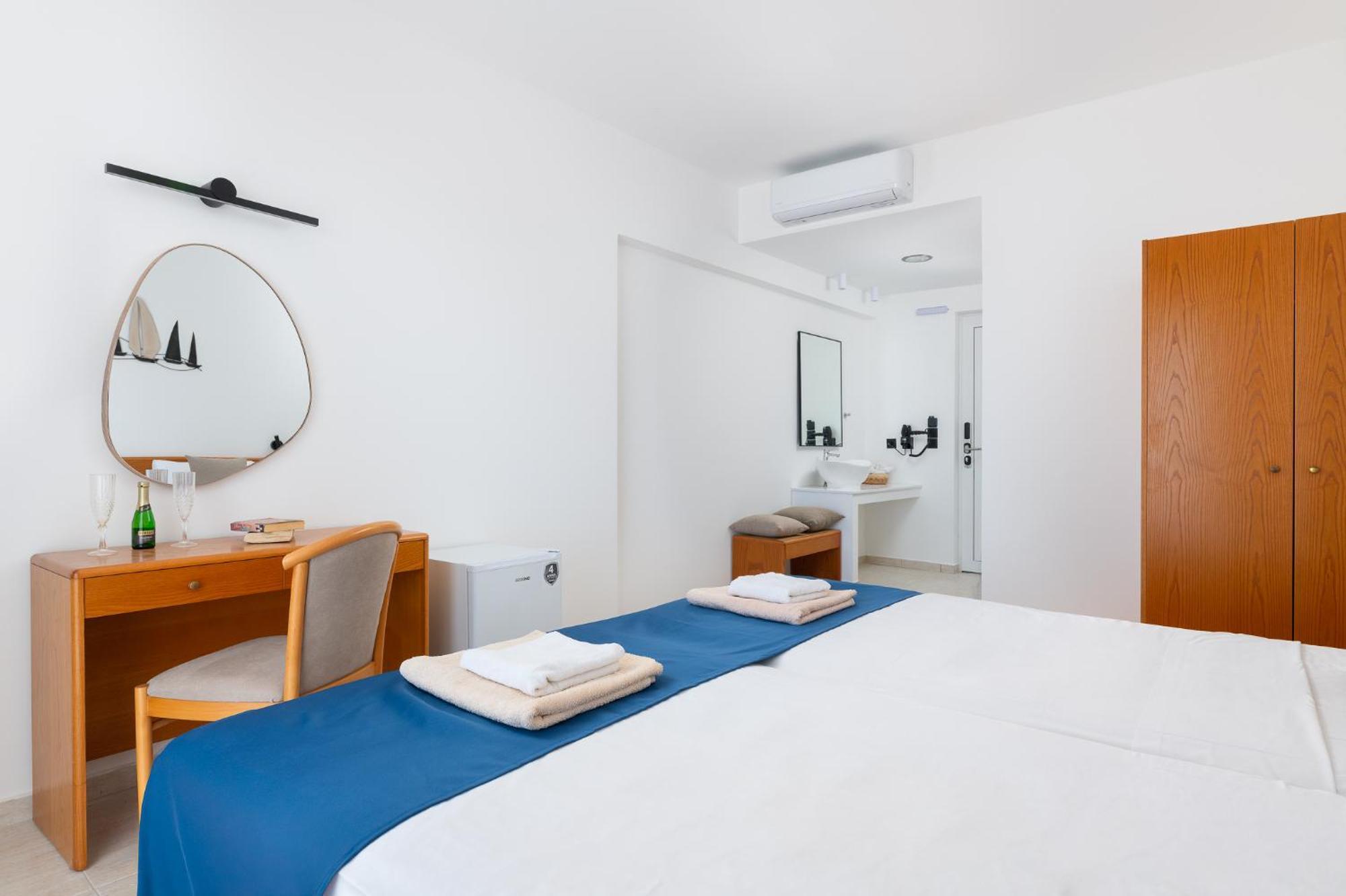 Lindos Nest Aparthotel Pefki Exteriör bild