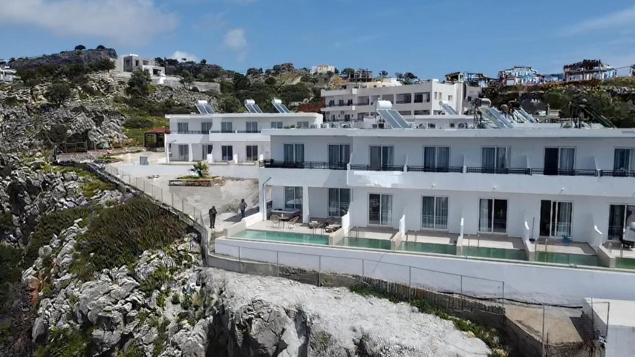 Lindos Nest Aparthotel Pefki Exteriör bild