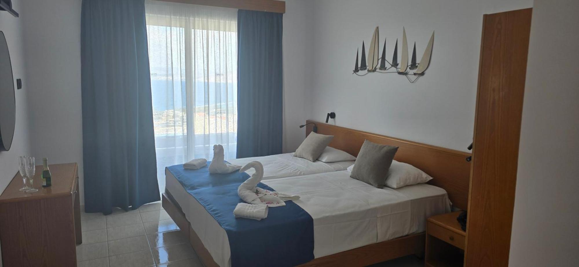 Lindos Nest Aparthotel Pefki Exteriör bild