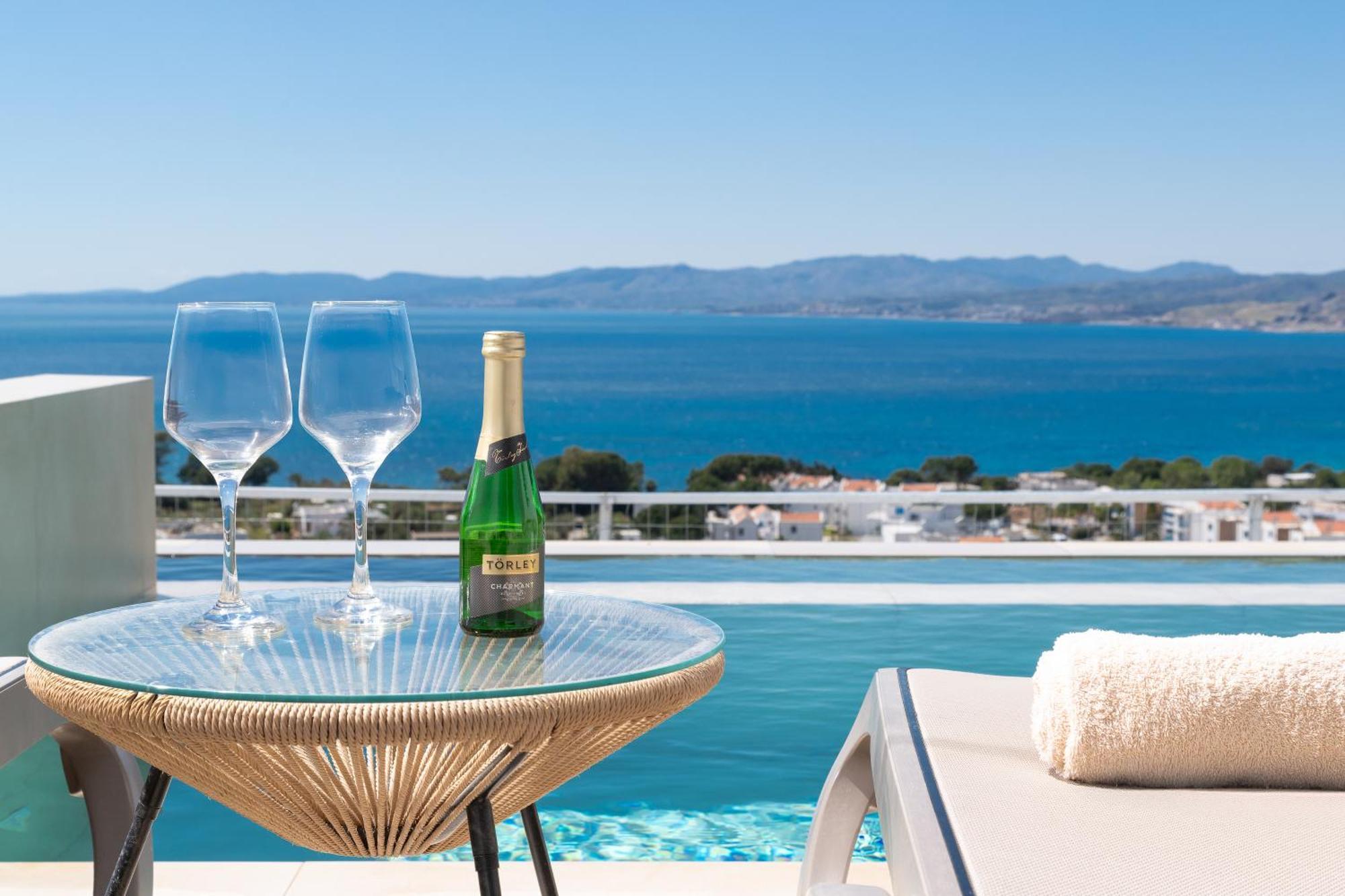 Lindos Nest Aparthotel Pefki Exteriör bild